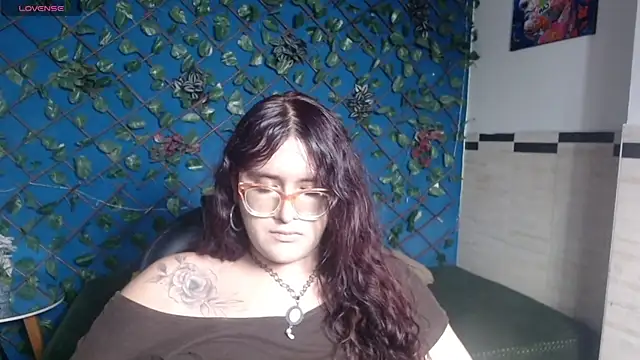 kathepickmanx online show from December 4, 2025, 4:22 am