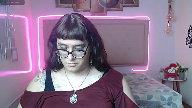 kathepickmanx online show from March 3, 2026, 3:12 am