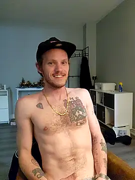 Snapshot of SoxxyNsh chatting on February 17, 2025, 5:47 am SoxxyNsh online show from February 17, 2025, 5:47 am