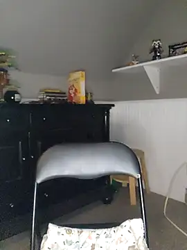 Snapshot of SoxxyNsh chatting on September 16, 2025, 3:29 am SoxxyNsh online show from September 16, 2025, 3:29 am