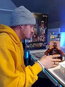 Snapshot of SoxxyNsh chatting on December 2, 2025, 5:08 pm SoxxyNsh online show from December 2, 2025, 5:08 pm