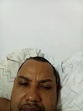 Snapshot of Marcio2235 chatting on November 20, 2025, 7:41 am Marcio2235 online show from November 20, 2025, 7:41 am