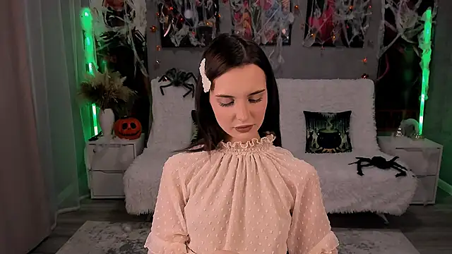 Snapshot of SamanthaaaWalker chatting on October 12, 2025, 12:26 pm SamanthaaaWalker online show from October 12, 2025, 12:26 pm