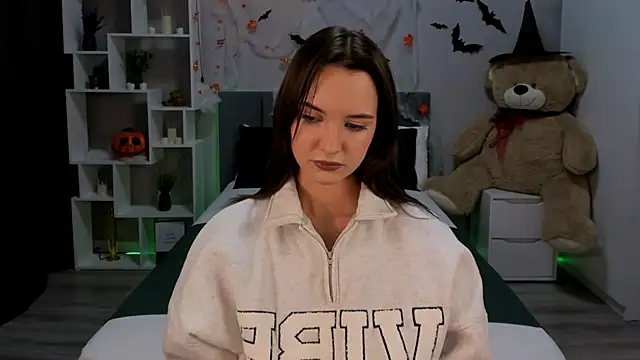 Snapshot of SamanthaaaWalker chatting on October 23, 2025, 6:50 pm SamanthaaaWalker online show from October 23, 2025, 6:50 pm