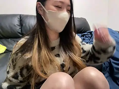 yazawa oO online show from February 25, 2025, 2:22 pm