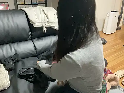 yazawa oO online show from April 21, 2026, 12:55 pm