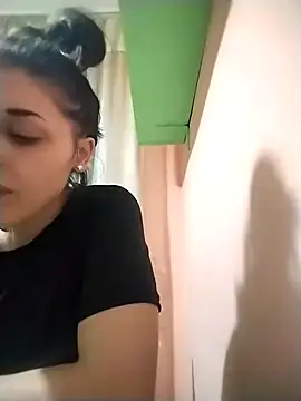 Rosanna Rennie online show from January 25, 2025, 8:53 pm