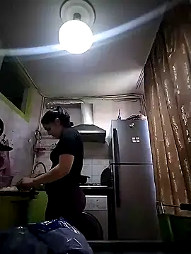 Rosanna Rennie online show from February 16, 2025, 11:05 am