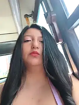 Snapshot of Melyy_Edii chatting on June 4, 2026, 7:31 pm Melyy Edii online show from June 4, 2026, 7:31 pm