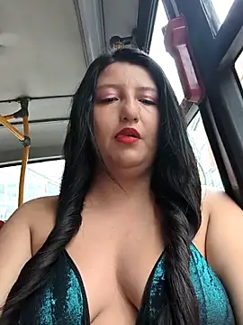 Snapshot of Melyy_Edii chatting on June 5, 2026, 7:19 pm Melyy Edii online show from June 5, 2026, 7:19 pm