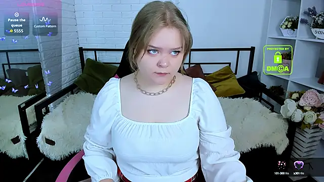 Erica  Alta online show from September 14, 2025, 5:39 am