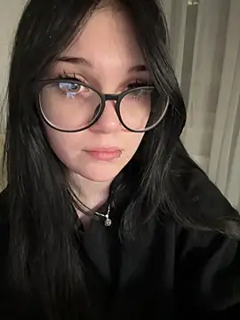 JessicaAddams online show from April 26, 2026, 8:17 pm