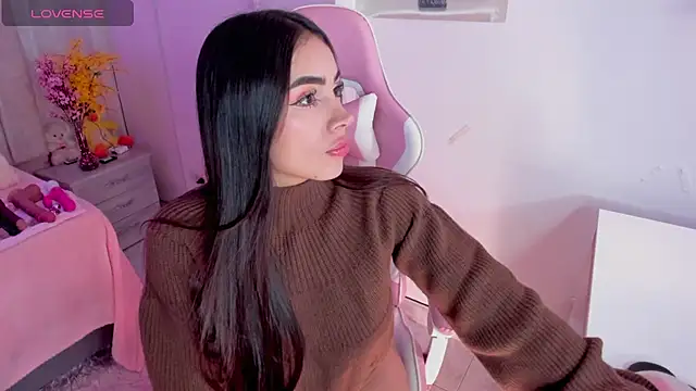 tamy xoo online show from March 13, 2025, 8:32 pm