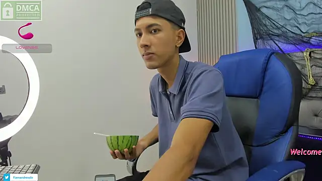 HarolddXL online show from October 30, 2025, 1:23 pm