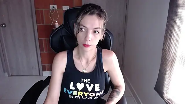 Princezzlove3 online show from March 1, 2025, 2:34 pm