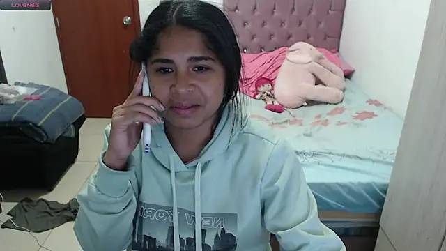 july-feria online show from October 25, 2025, 2:41 am