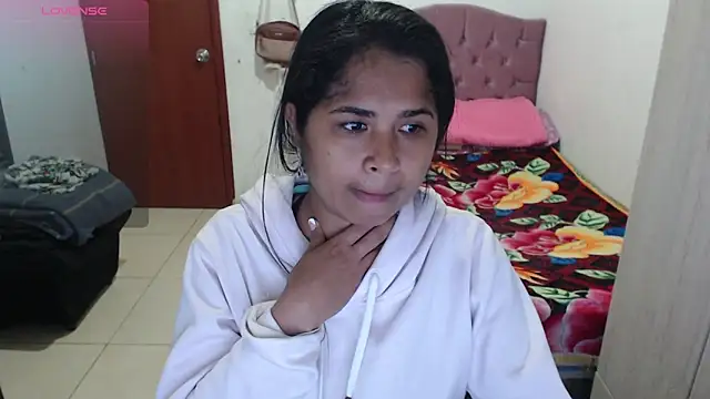 july-feria online show from November 30, 2025, 3:10 am