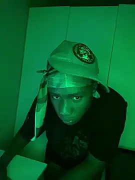 snotLoud online show from March 22, 2025, 4:58 pm