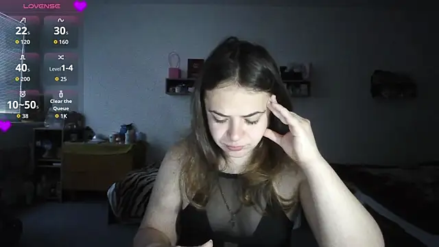 Snapshot of Your___Hope chatting on November 8, 2025, 6:46 am Your Hope online show from November 8, 2025, 6:46 am