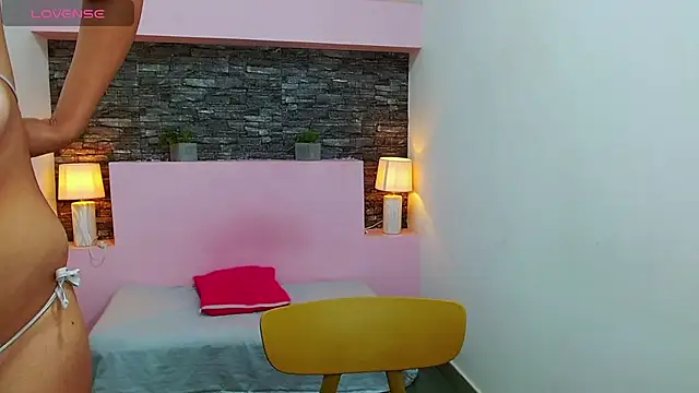 ScarletEmber3 online show from February 26, 2025, 4:36 am