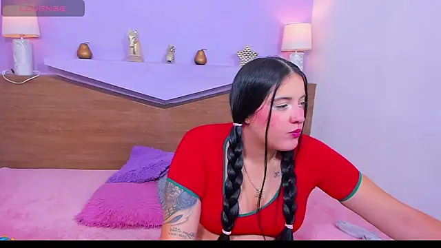 ScarletEmber3 online show from September 19, 2025, 6:59 am