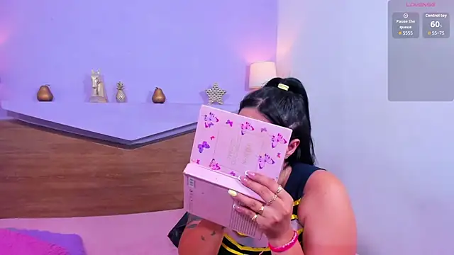 ScarletEmber3 online show from September 27, 2025, 3:55 am