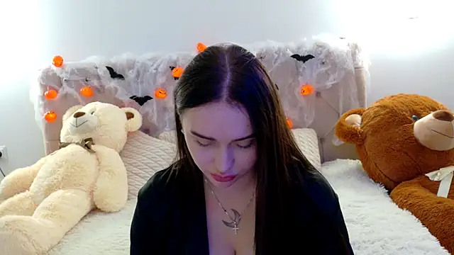 Lilliana Moon online show from November 4, 2025, 11:09 am