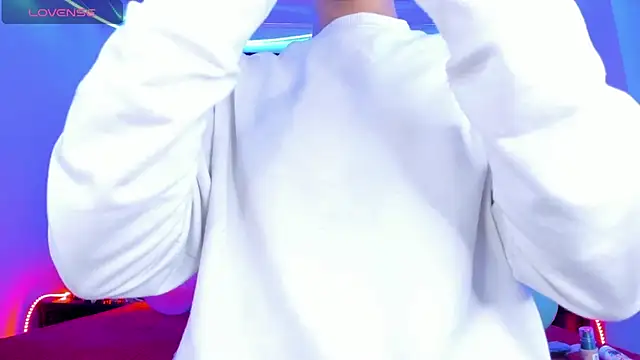 Ethan Boyy online show from March 28, 2026, 9:14 pm