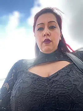 Miss  Melody online show from December 13, 2025, 8:04 pm