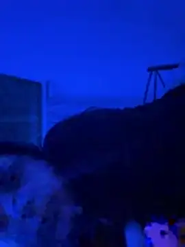 itsyourbabygwgw online show from April 20, 2026, 12:35 am