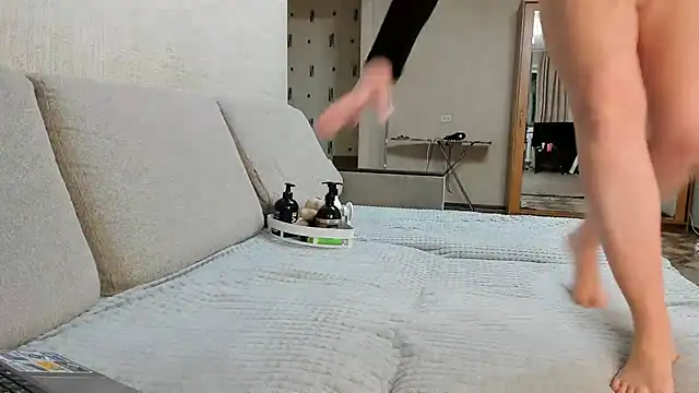 KittyMeawsX online show from November 27, 2025, 10:50 am