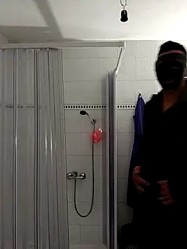 dennygladiator online show from March 11, 2025, 11:59 pm