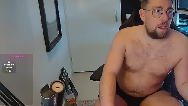 justinitt online show from February 15, 2025, 9:26 pm