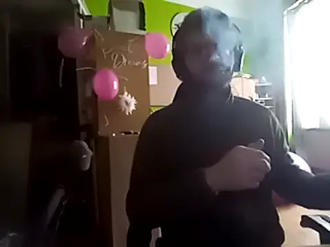 stary-w-kalesonach online show from February 22, 2025, 10:07 am