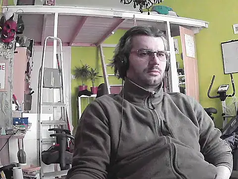 stary-w-kalesonach online show from January 16, 2026, 9:57 am