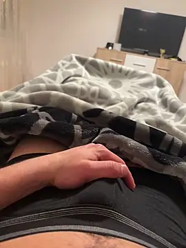 Snapshot of derbyo chatting on February 4, 2025, 9:10 pm derbyo online show from February 4, 2025, 9:10 pm