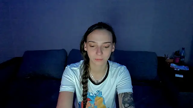 annabishop online show from December 19, 2025, 1:01 am