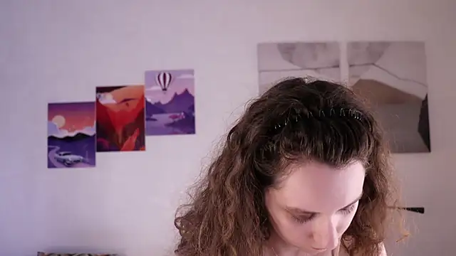 Snapshot of Leya_Curly chatting on May 28, 2026, 9:17 am Leya Curly online show from May 28, 2026, 9:17 am