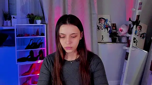 Snapshot of Sahara_Shields chatting on December 21, 2025, 10:33 am Sahara Shields online show from December 21, 2025, 10:33 am