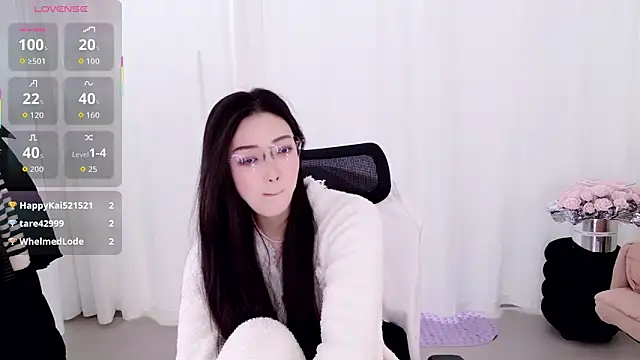 miaomiao-777 online show from March 7, 2026, 4:31 am