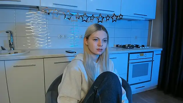 SynnoveEyre online show from January 27, 2025, 2:46 pm