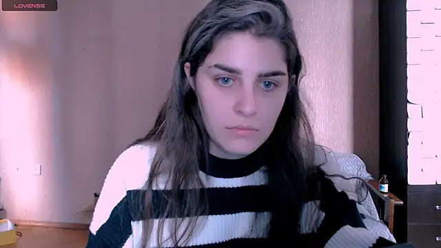  Roselina  online show from November 25, 2025, 11:21 am