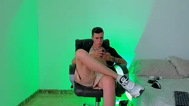 Baan10 online show from January 18, 2025, 9:13 pm