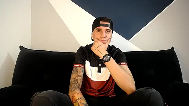 Baan10 online show from January 22, 2025, 1:53 pm