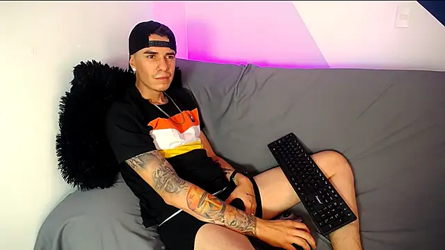 Baan10 online show from February 1, 2025, 2:02 pm