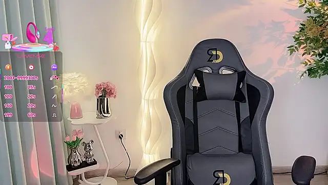 Snapshot of Alano-01 chatting on October 31, 2025, 9:10 am Alano-01 online show from October 31, 2025, 9:10 am