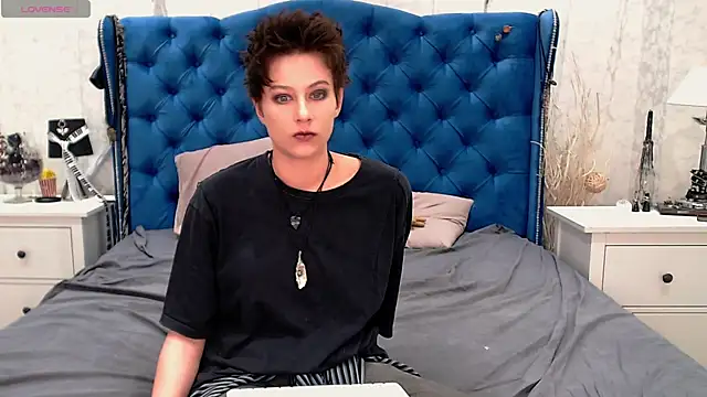 via mayer  online show from May 18, 2026, 8:31 am