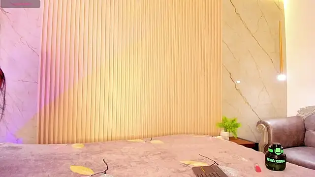 pocahontas pow online show from October 25, 2025, 4:31 am