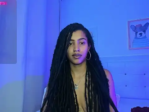 Snapshot of Missangeldust16 chatting on February 13, 2025, 8:24 pm Missangeldust16 online show from February 13, 2025, 8:24 pm