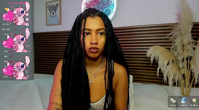 Snapshot of Missangeldust16 chatting on March 20, 2025, 12:32 pm Missangeldust16 online show from March 20, 2025, 12:32 pm